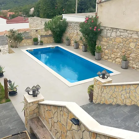 Lea Apartmán